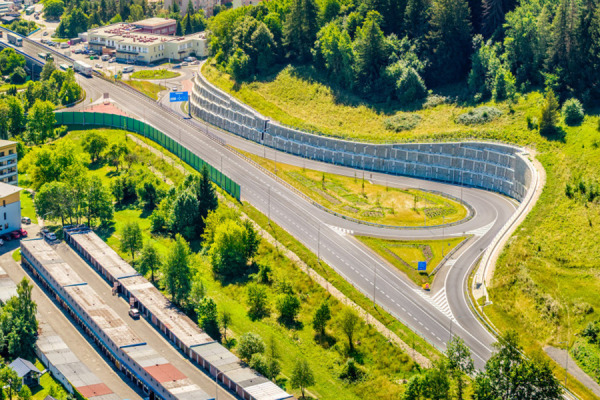 Rampa Mostecká na silnici I/69 ve Vsetíně